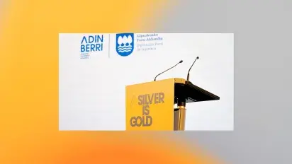 Silver is Gold: Atril