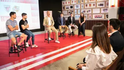 Un homenaje a todos aquellos athleticzales viajeros